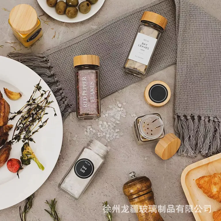 بطری شیشهای مربعی ادویه با درب مهر و موم شده و برچسب انگلیسی، آماده ارسال عمده برای آمازون 120ml
