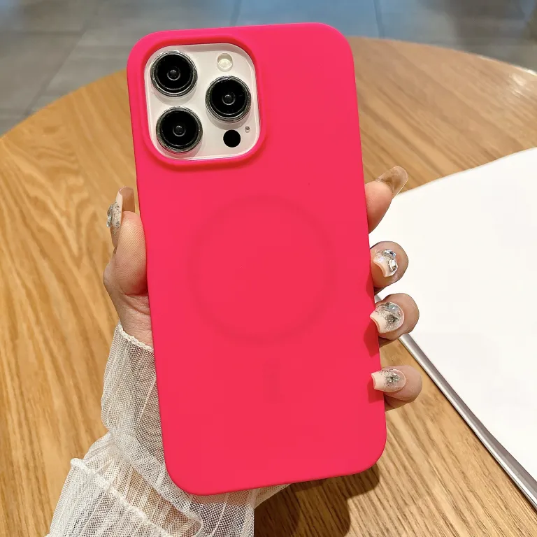 قاب گوشی سیلیکونی مایع با مگ‌سیف مغناطیسی مناسب iPhone18PROMAX اپل 17 ضد ضربه