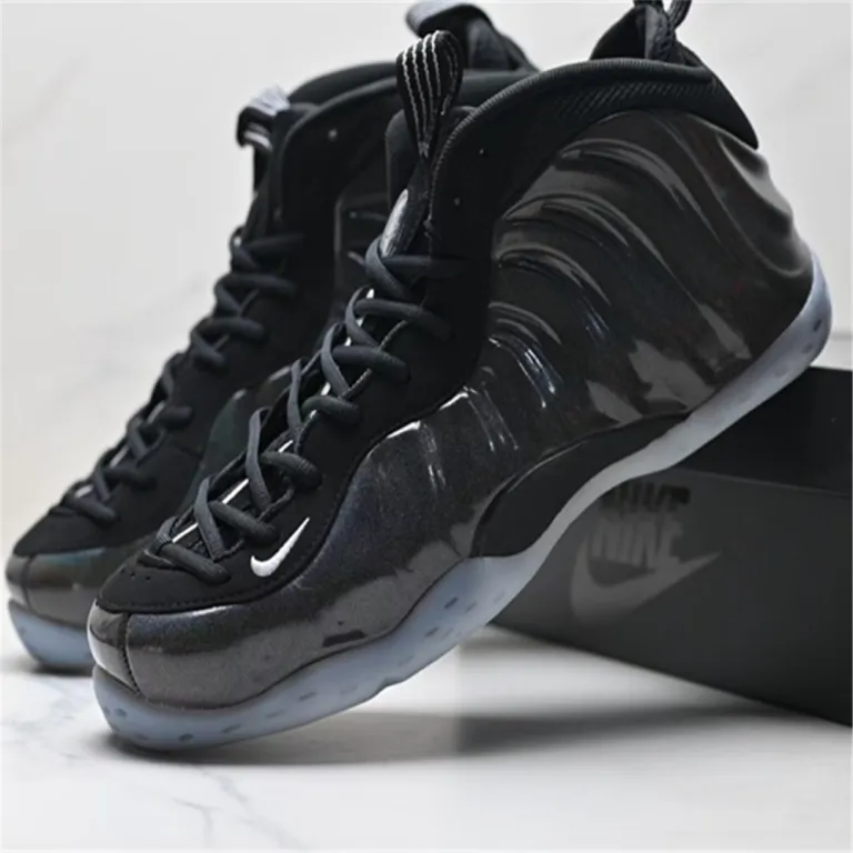 کفش بسکتبال WmnsAirFOAMPOSITEPRO هاداوی نسل اول اسپری فوم