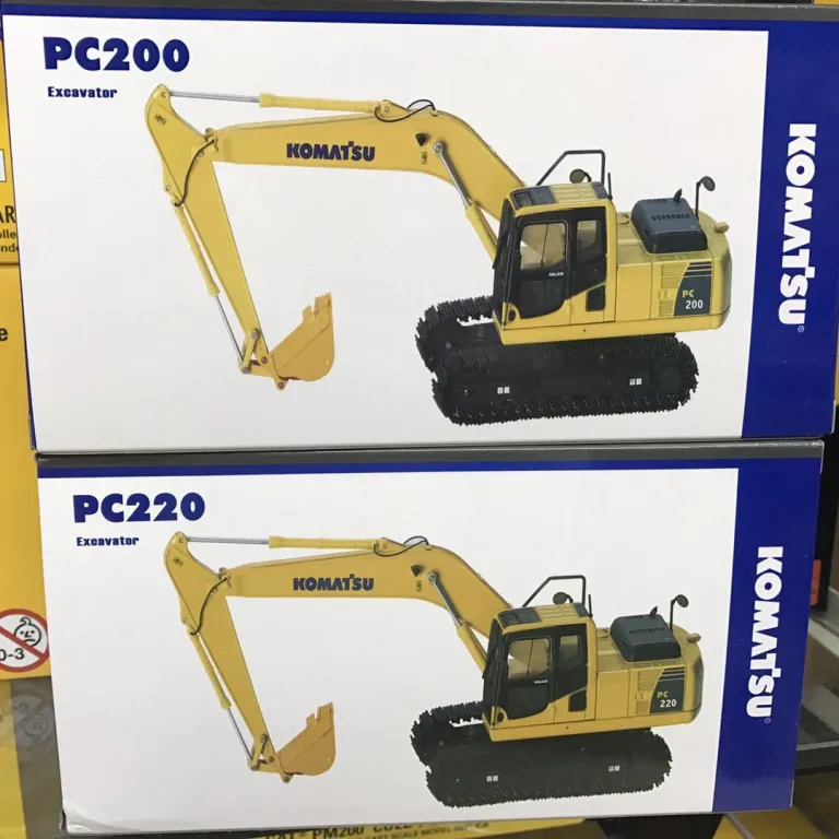 مدل ماشین مهندسی آلیاژی بیل‌مکانیکی کوماتسو Komatsu PC200 برای صادرات 1/50، مناسب به عنوان هدیه و دکوری