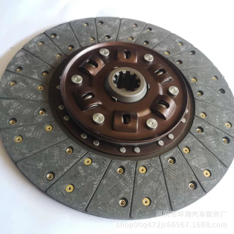 عمده‌فروشی کارخانه قطعات خودرو 151 صفحه کلاچ و دیسک فشار قوی مقاوم در برابر سایش مناسب برای جیفانگ شیچای داچای