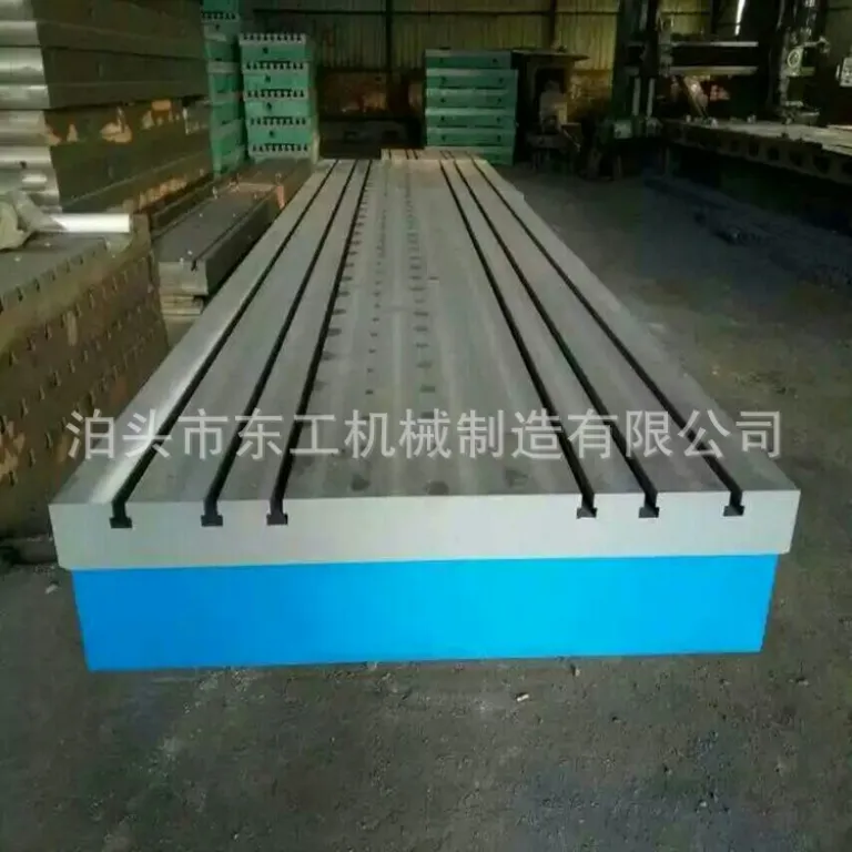 ساخت سفارشی کارخانه، میز کار CNC با ارتفاع و عرض افزایش‌یافته، میز کمکی، میز کار بلند برای مرکز ماشینکاری